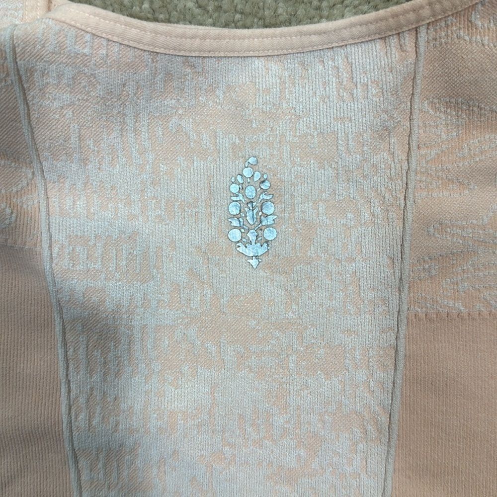 Free People Movement Pink Cropped Tank Top Sporty Athletic Women Size XS - Picture 5 of 6